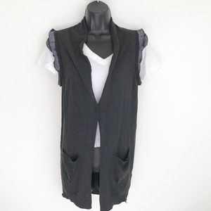 Le Ciel Ruffle Open Gray Cardigan Sweater Vest S